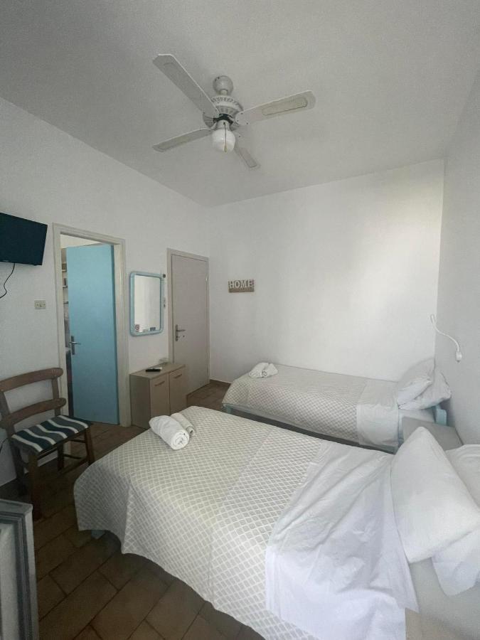 Yannis Maria Rooms Antiparos by Eksteriør billede